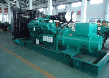 鱼峰800kw康明斯柴油发电机组